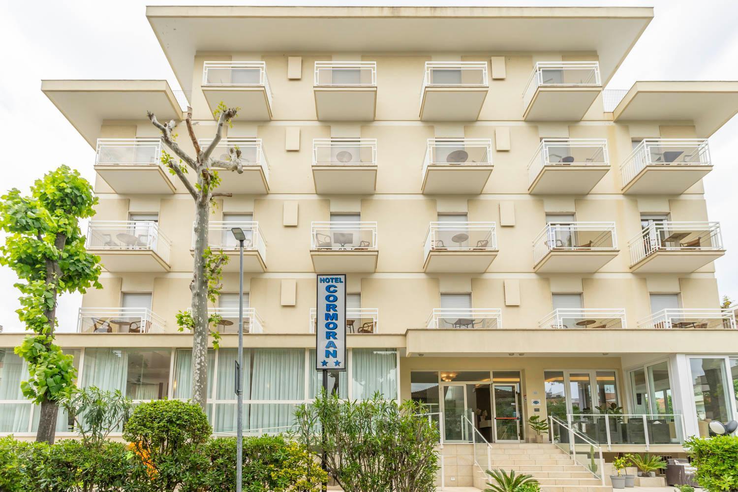 Hotel Cormoran Riccione Exterior foto